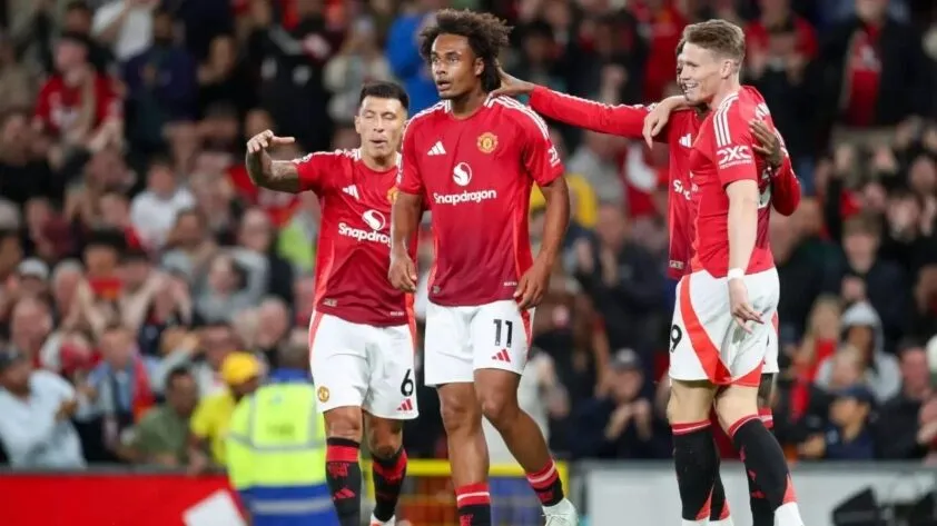 Joshua Zirkzee: Cầu Thủ Đầu Tiên Muốn Rời Manchester United Sau Sự Xuất Hiện Của HLV Ruben Amorim