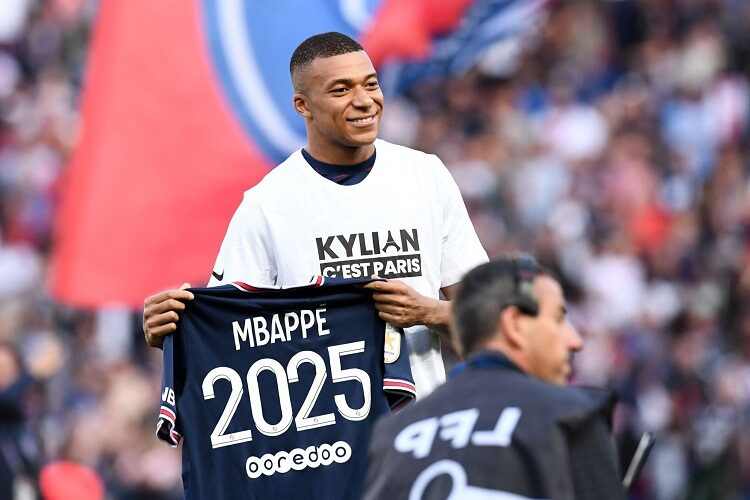 Kylian Mbappe tại PSG